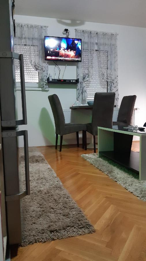 Ferienwohnung Apartman Luna Valjevo Exterior foto